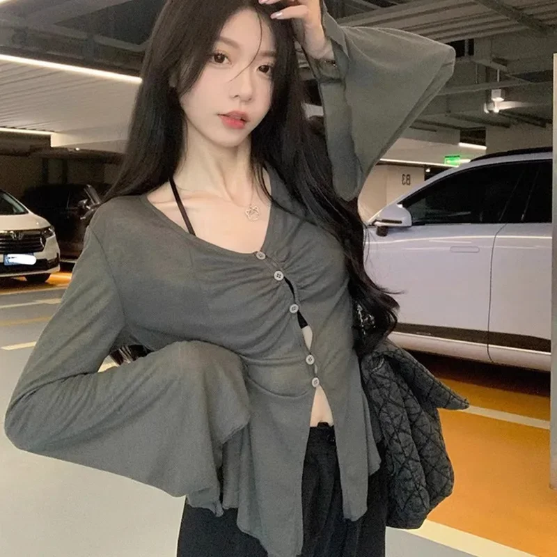 Blus Lengan Lebar Model Sheer  - Shirts ulasan dan harga